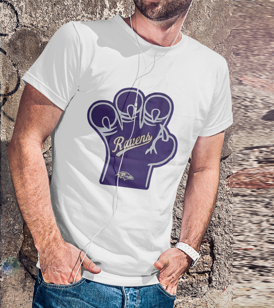 Baltimore Ravens Foam Claw Hand Purple Team Spirit Fan Gear T-Shirt