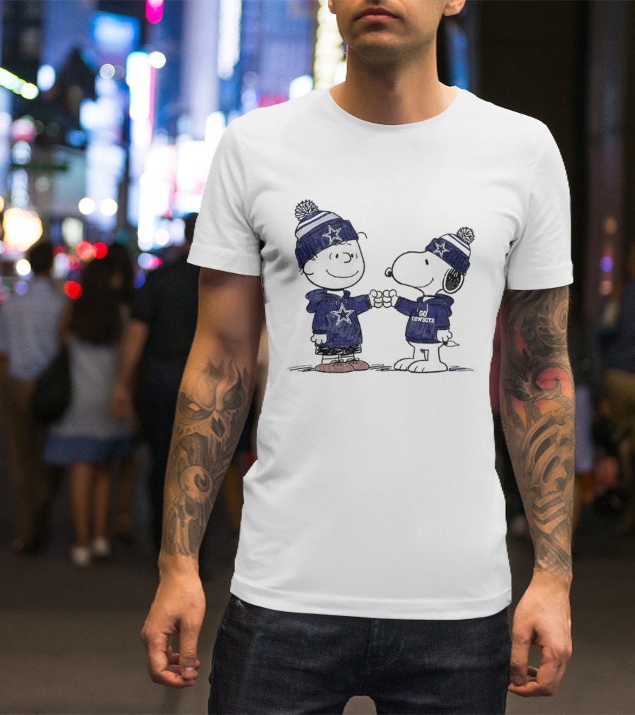 Snoopy Charlie Brown Go Cowboys Super Bowl Dallas Cowboys Fan Apparel T-Shirt