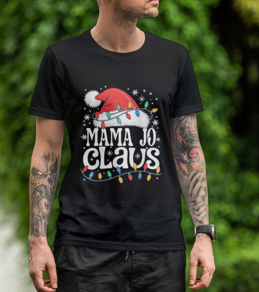 Mama Jo Claus Christmas Hat With Holiday Lights T-Shirt