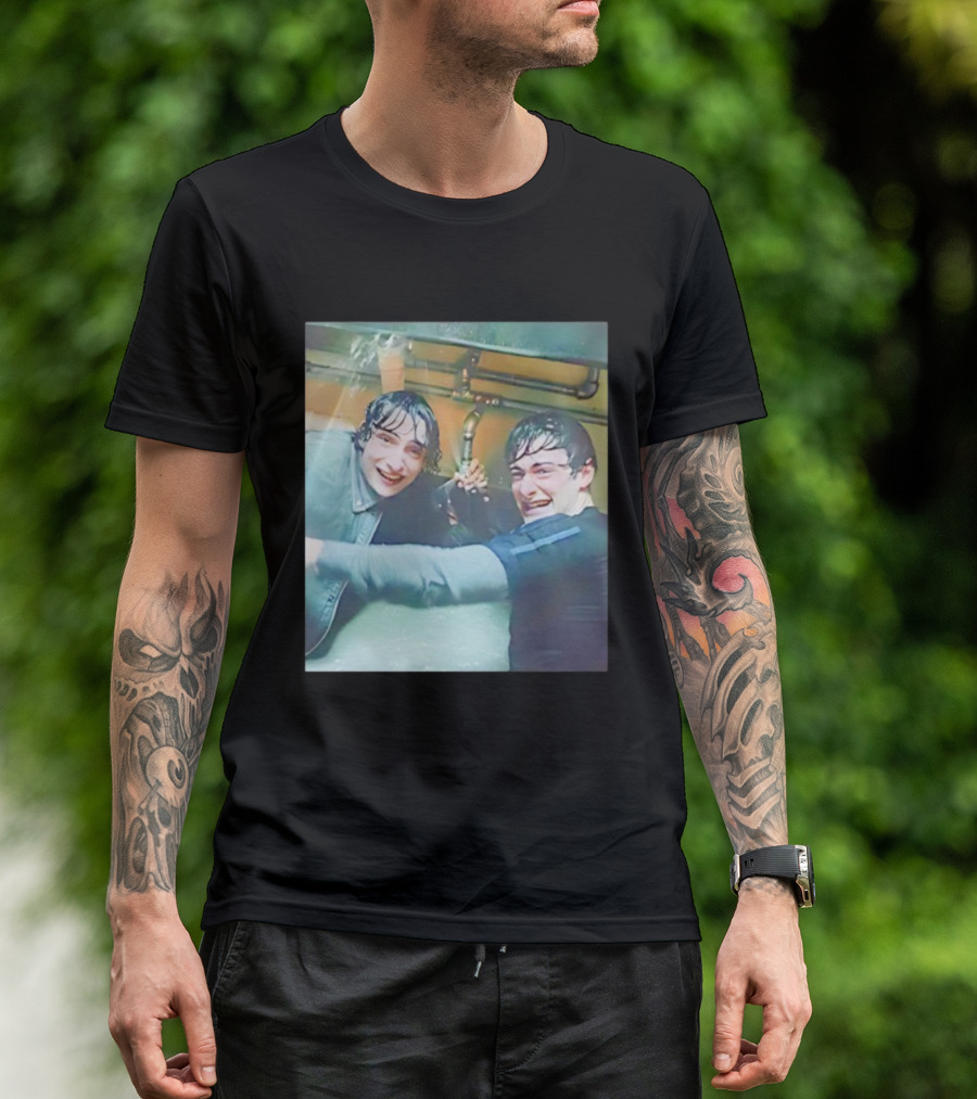 Mr Whatsit Will And Mike Stranger Things Photo Funny Wet Sink Scene T-Shirt