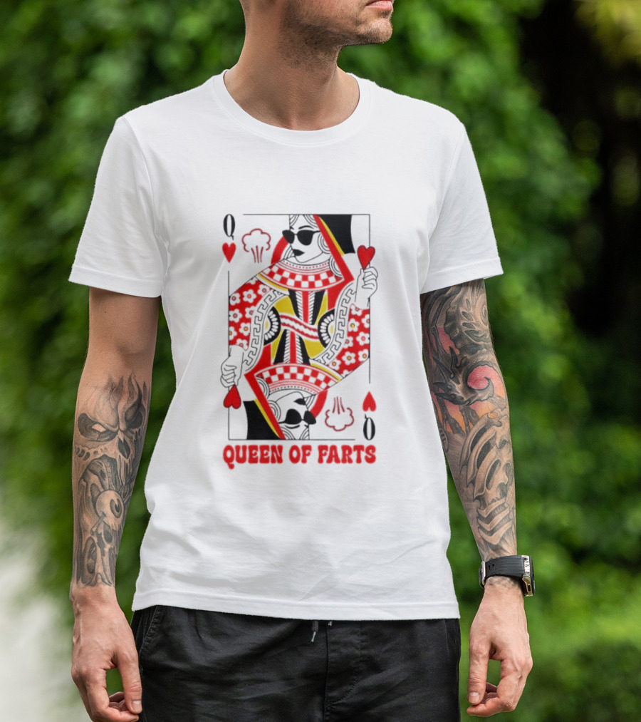 Queen Of Hearts Farts Playing Card Novelty T-Shirt