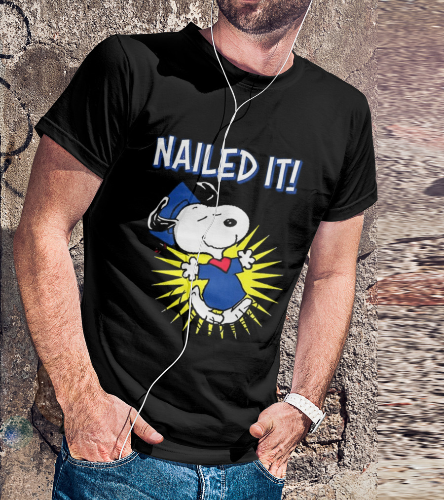 Congratulations Snoopy Nailed It Graduation Celebration T-Shirt