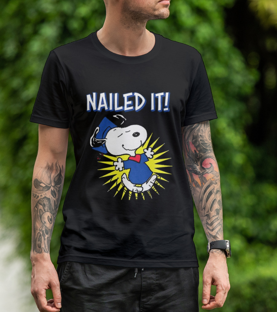 Congratulations Snoopy Nailed It Graduation Celebration T-Shirt