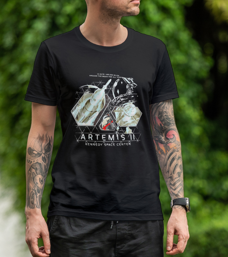 Artemis II Kennedy Space Center 10 Days 685000 Miles Around The Moon For All Humanity T-Shirt