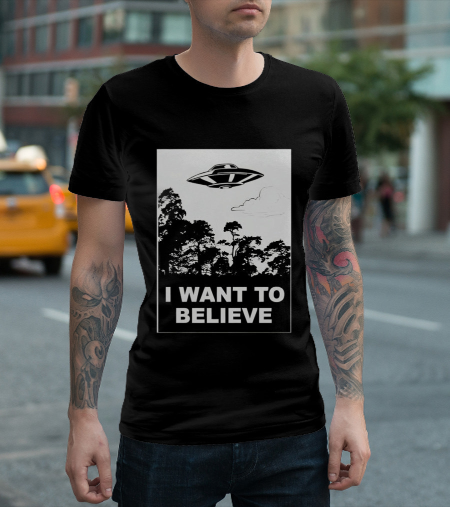 UFO I Want To Believe Flying Saucer Forest T-Shirt