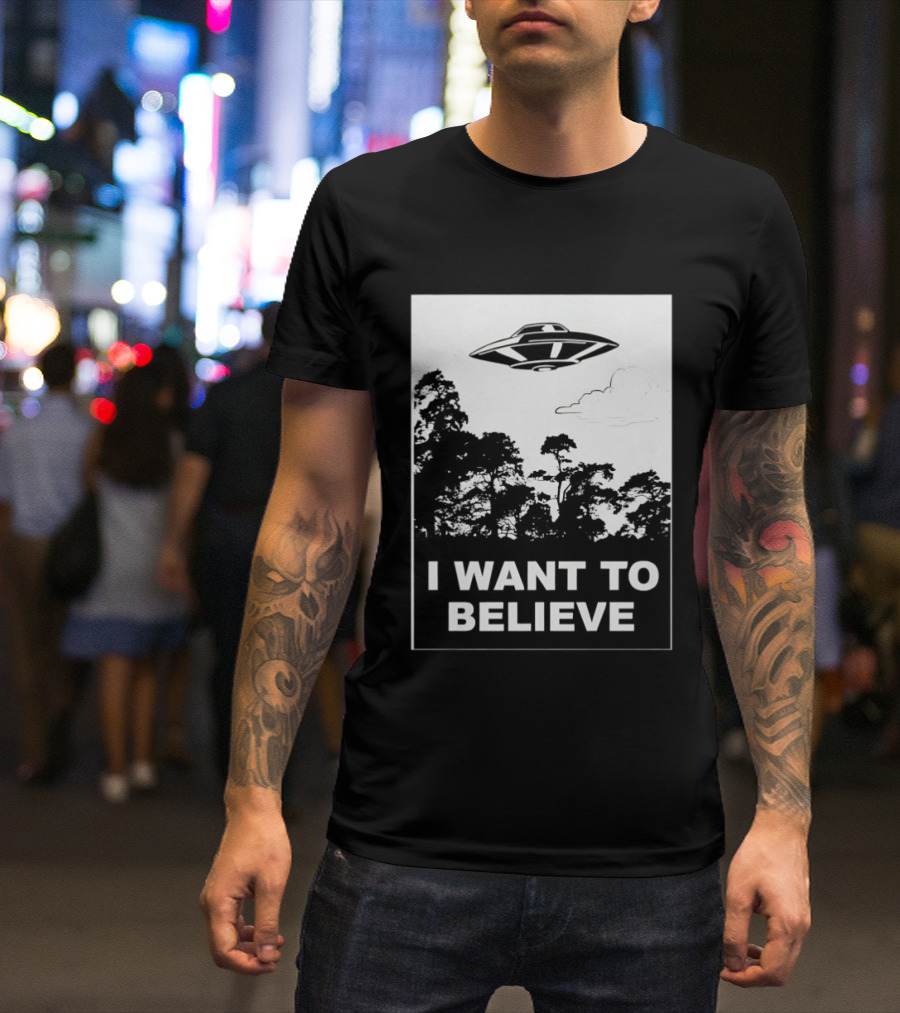 UFO I Want To Believe Flying Saucer Forest T-Shirt