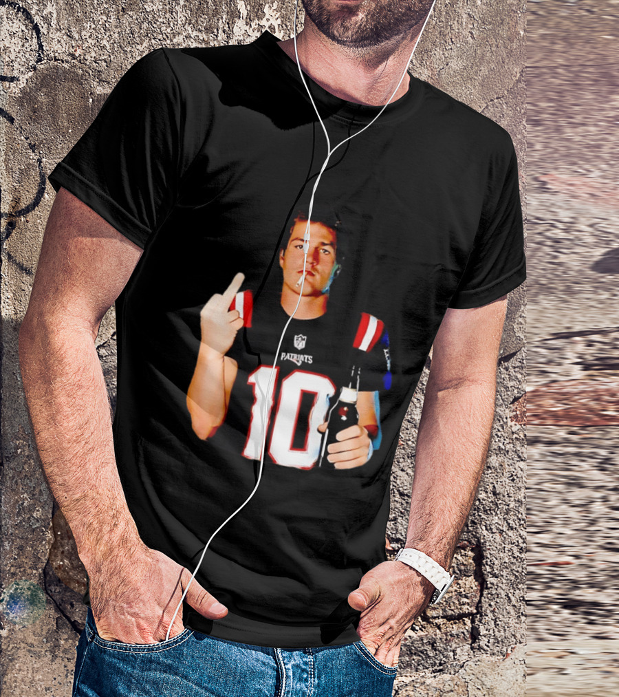 Drake Maye Middle Finger Smoking Holding Beer Can New England Patriots 10 T-Shirt