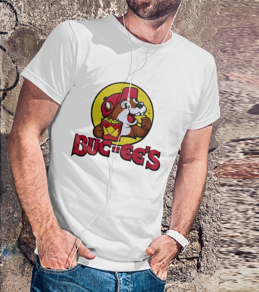 Buc Ee's Beaver Eating Snack T-Shirt