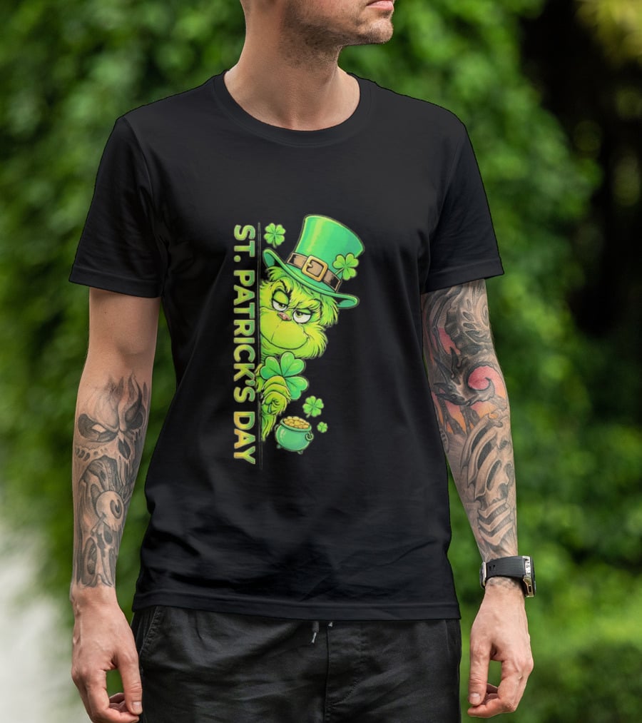 St. Patrick's Day Grinch With Leprechaun Hat And Gold Pot T-Shirt