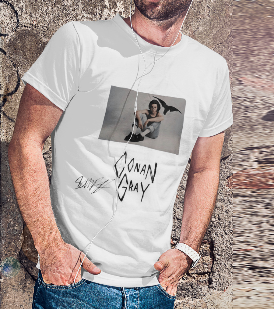 Conan Gray Sitting Pose With Bird T-Shirt