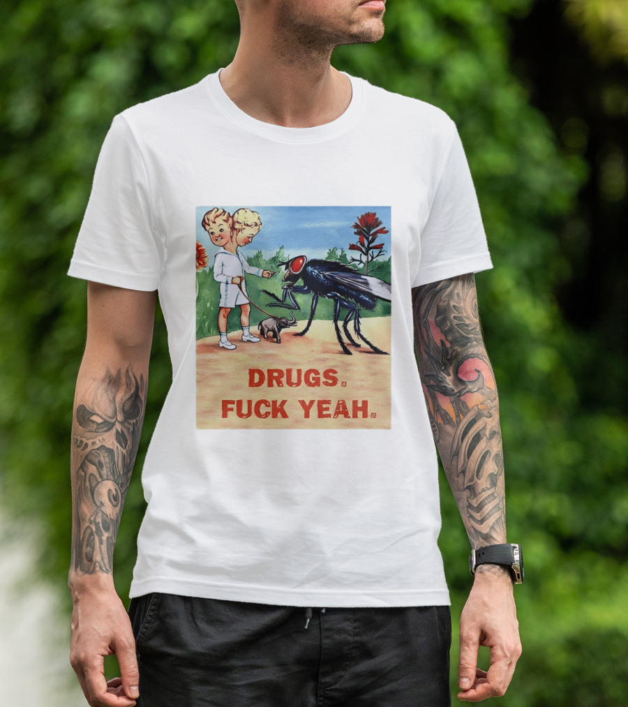 DRUGS FUCK YEAH Retro Cartoon Big Fly Tiny Elephant T-Shirt