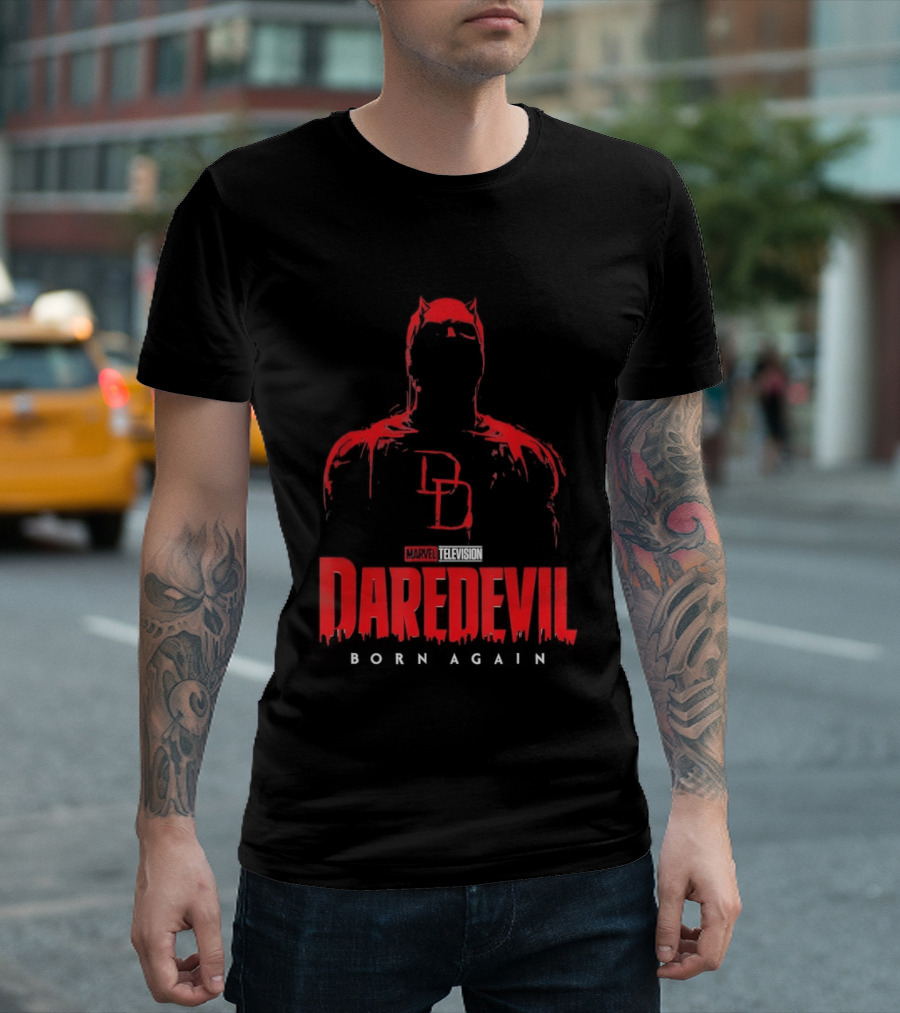 Marvel Daredevil Born Again DD Silhouette Red T-Shirt