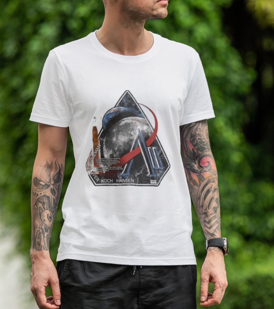 Ron Jon Cocoa Beach FL Artemis II Koch Hansen Moon Mission NASA Spaceship T-Shirt