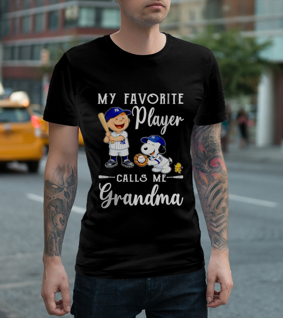 My Favorite Player Calls Me Grandma Charlie Brown Snoopy Yankees Baseball T-Shirt