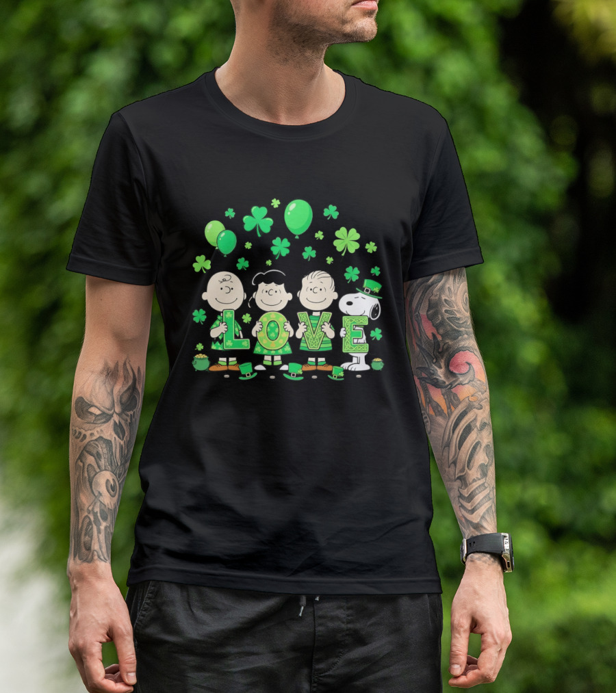 Snoopy Charlie Brown And Friends Love Shamrock St. Patrick's Day Celebration T-Shirt