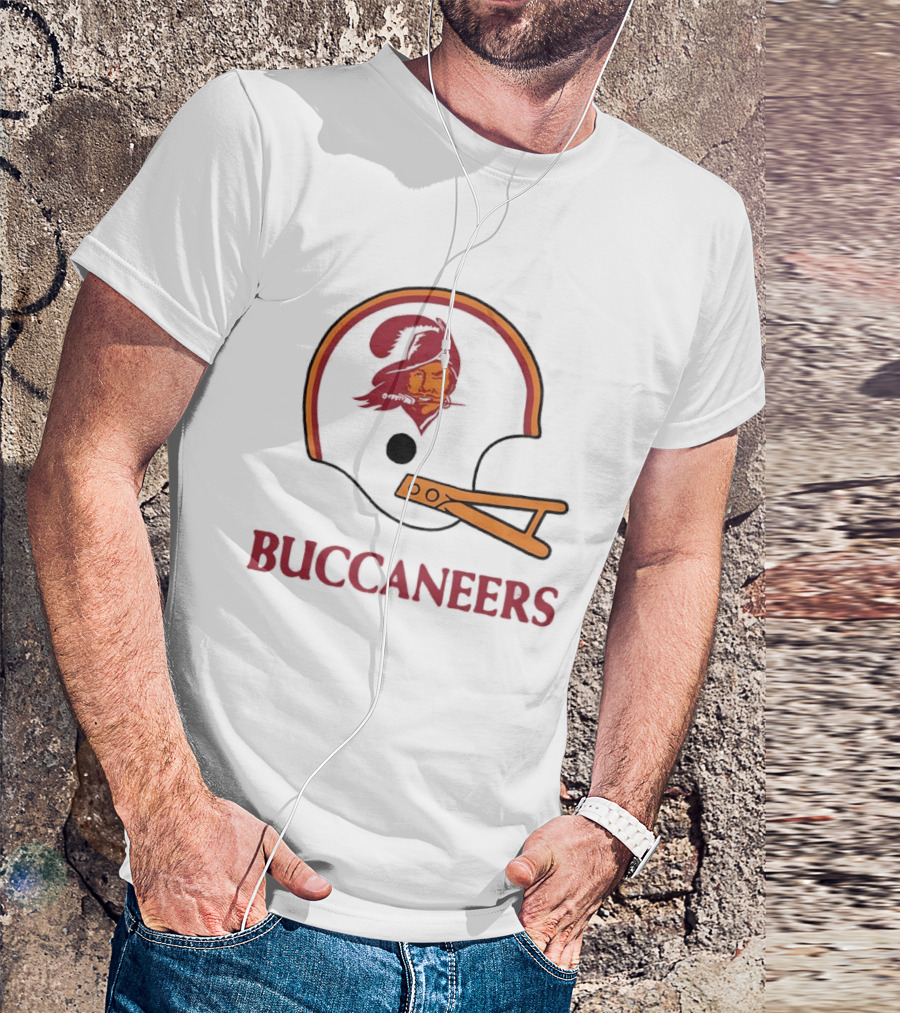 Tampa Bay Buccaneers Helmet Retro Style Buccaneer T-Shirt