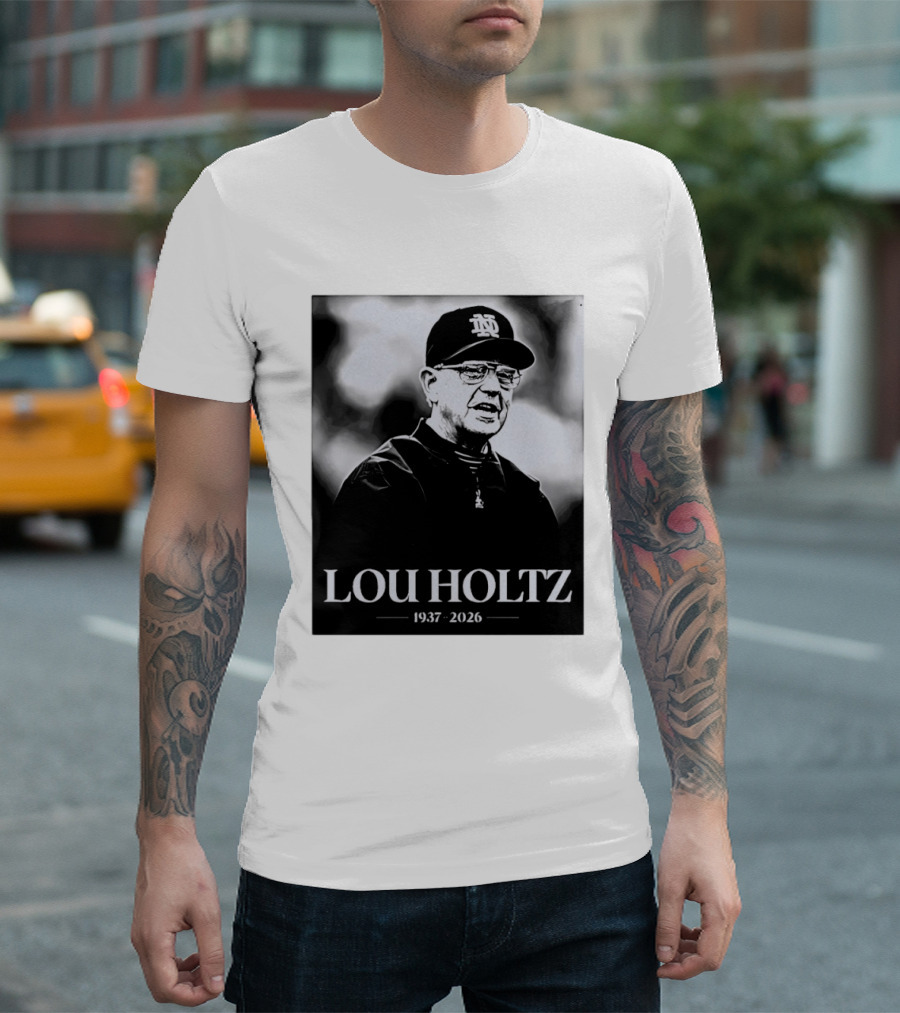 Lou Holtz 1937 2026 Notre Dame Coach Memorial T-Shirt