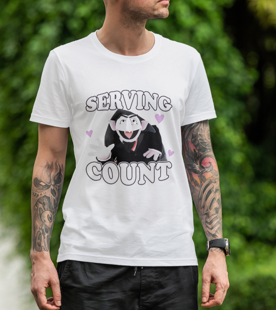 Serving Count Cartoon Vampire Hearts T-Shirt