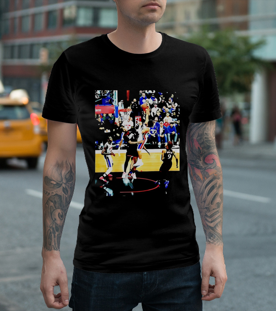 Cade Cunningham Dunking Over Drummond Basketball Game Action Scene T-Shirt