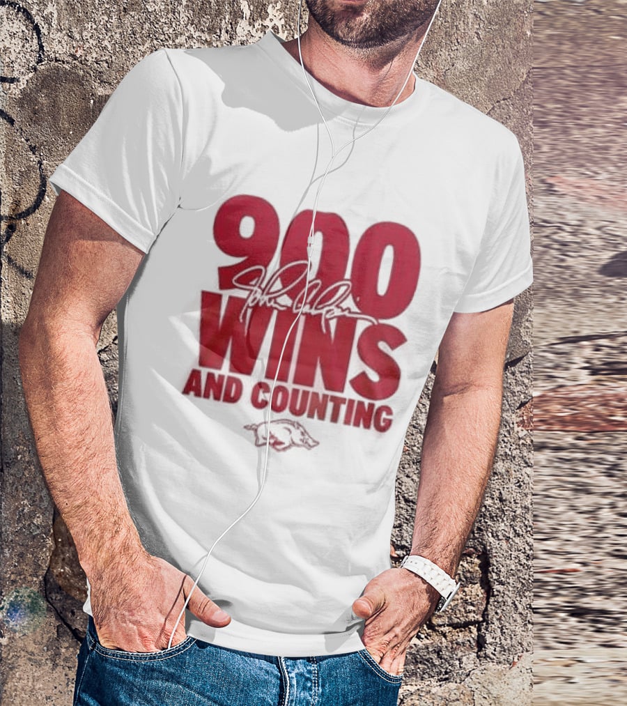 Arkansas Razorbacks Basketball 900 Wins And Counting Coach John Calipari 2026 T-Shirt