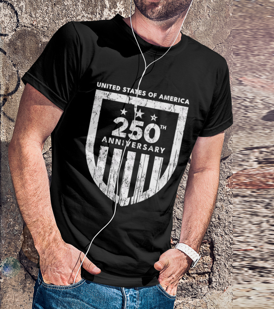 United States Of America 250th Anniversary Shield Stars Stripes T-Shirt