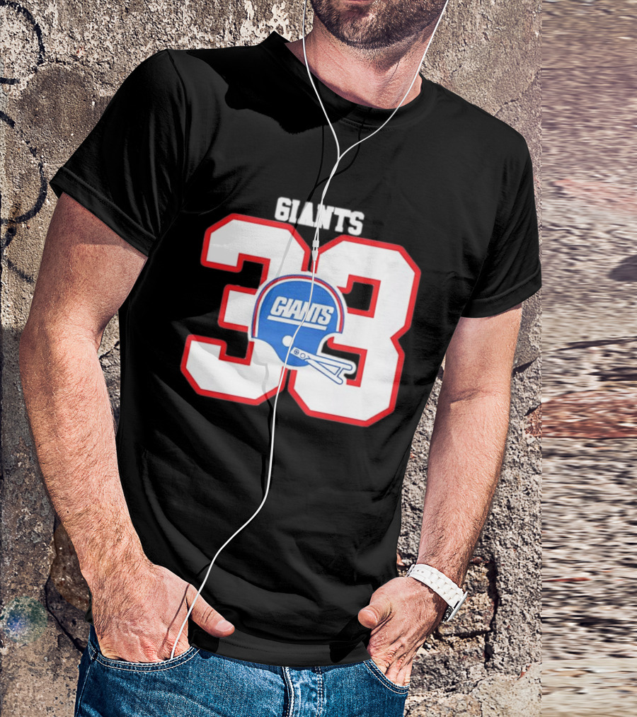 New York Giants 33 Helmet 80s Retro Football T-Shirt