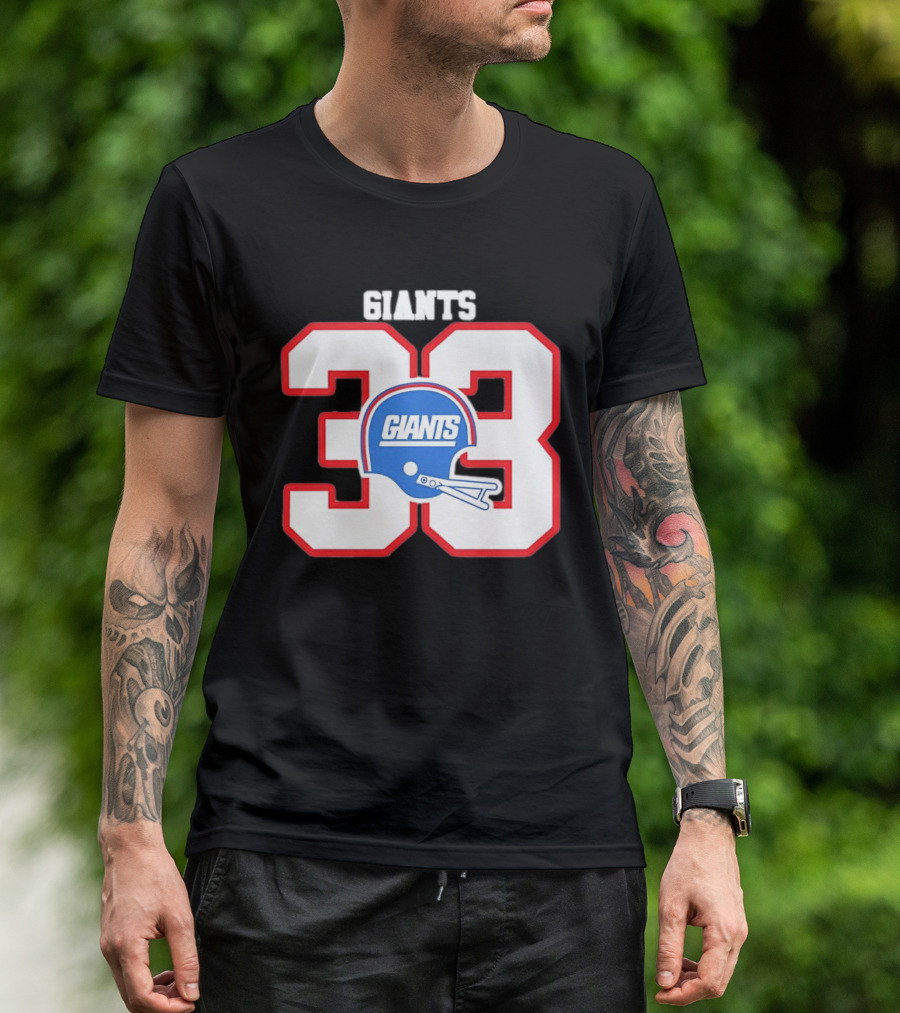 New York Giants 33 Helmet 80s Retro Football T-Shirt