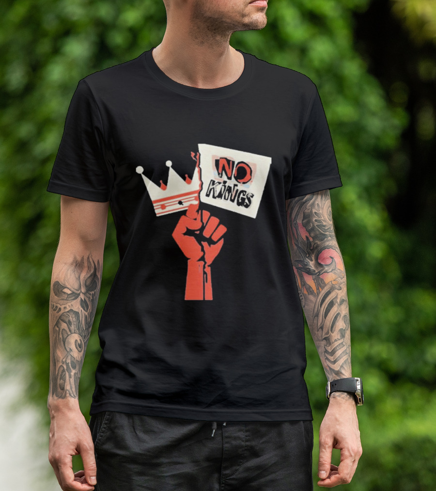 No Kings Protest Raised Fist Crown Sign T-Shirt