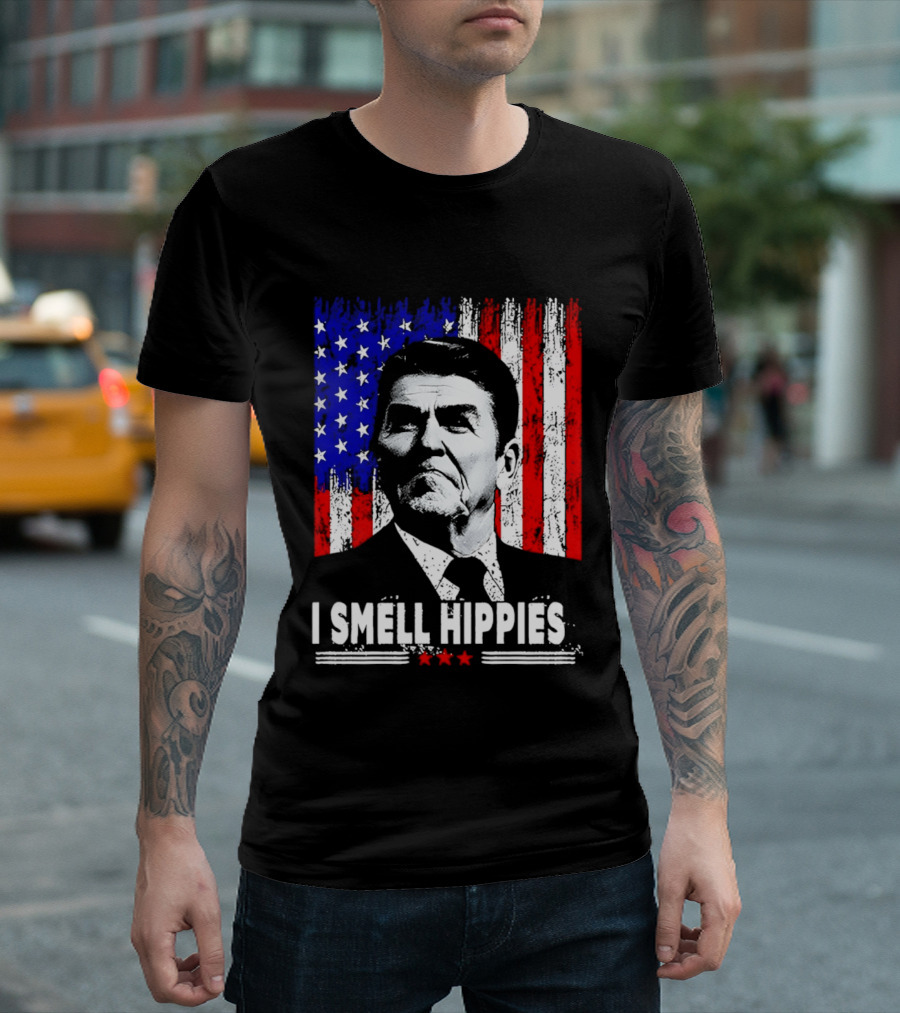 I Smell Hippies Reagan USA Flag Stars And Stripes T-Shirt