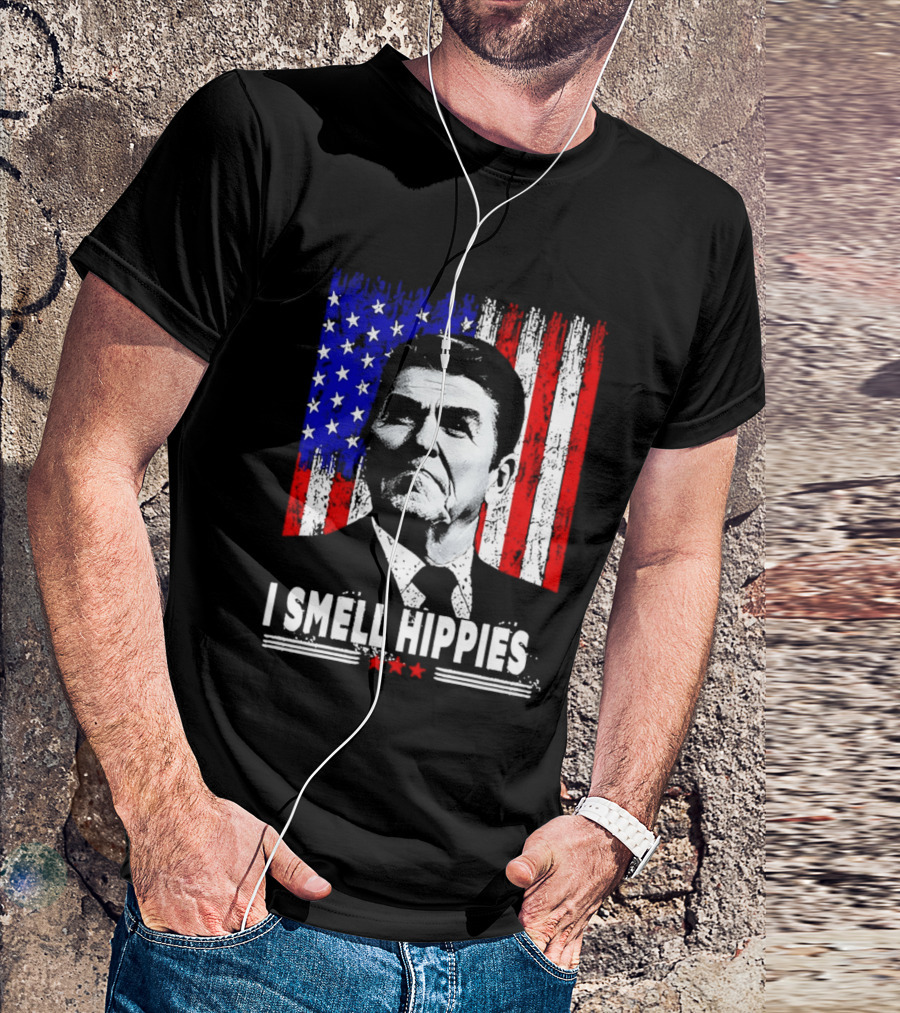 I Smell Hippies Reagan USA Flag Stars And Stripes T-Shirt