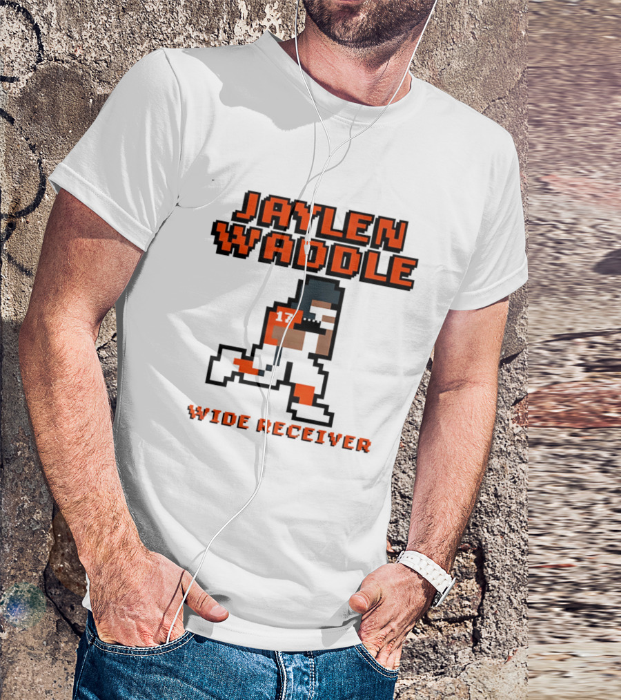 Jaylen Waddle Wide Receiver Pixel T-Shirt