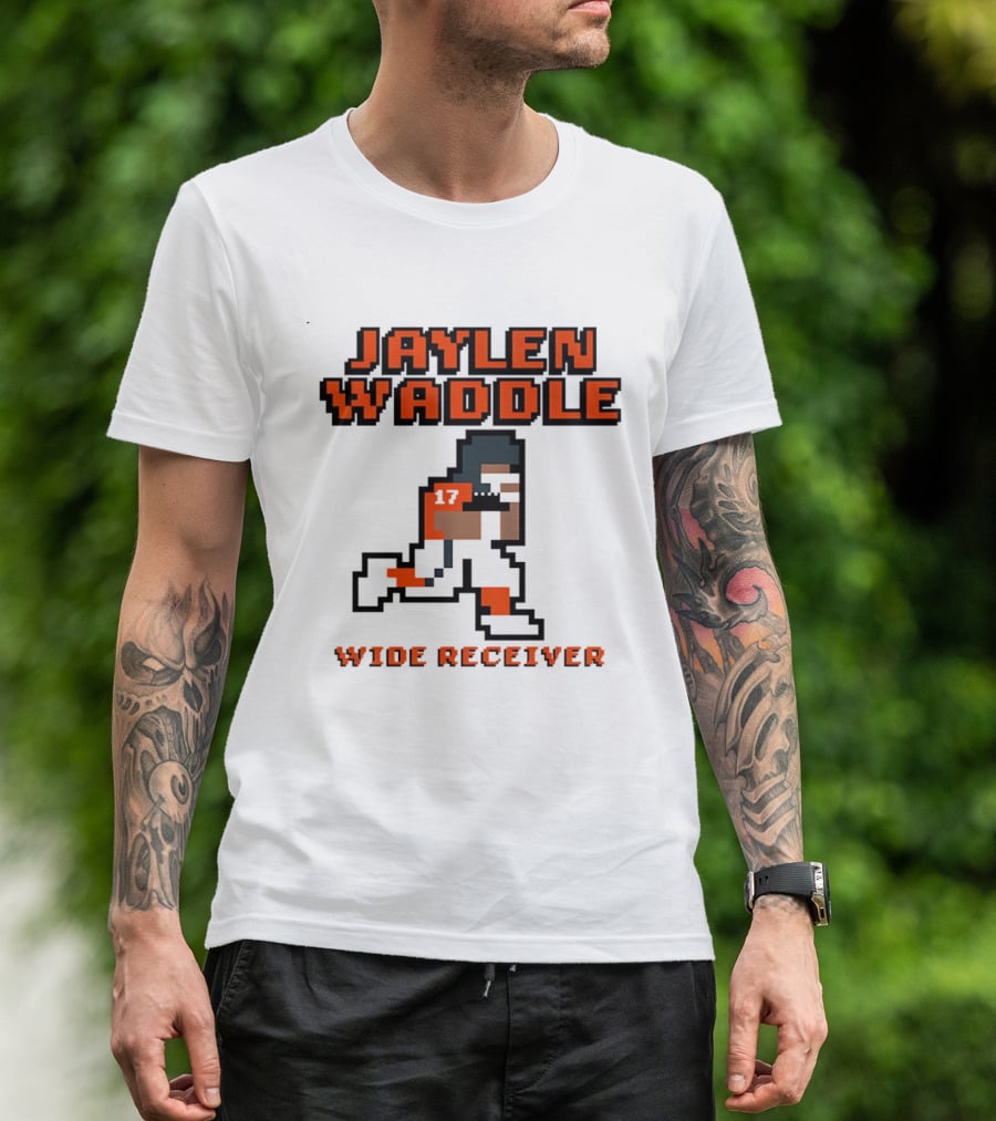 Jaylen Waddle Wide Receiver Pixel T-Shirt