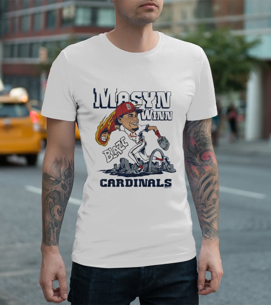 St. Louis Cardinals Masyn Winn Blaze Arch Skyline Caricature T-Shirt