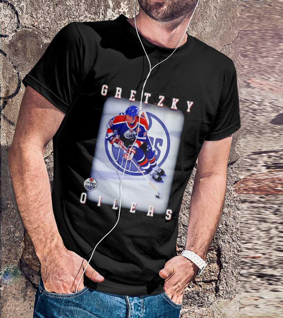 Wayne Gretzky Edmonton Oilers Iconic NHL Legend Action Shot T-Shirt