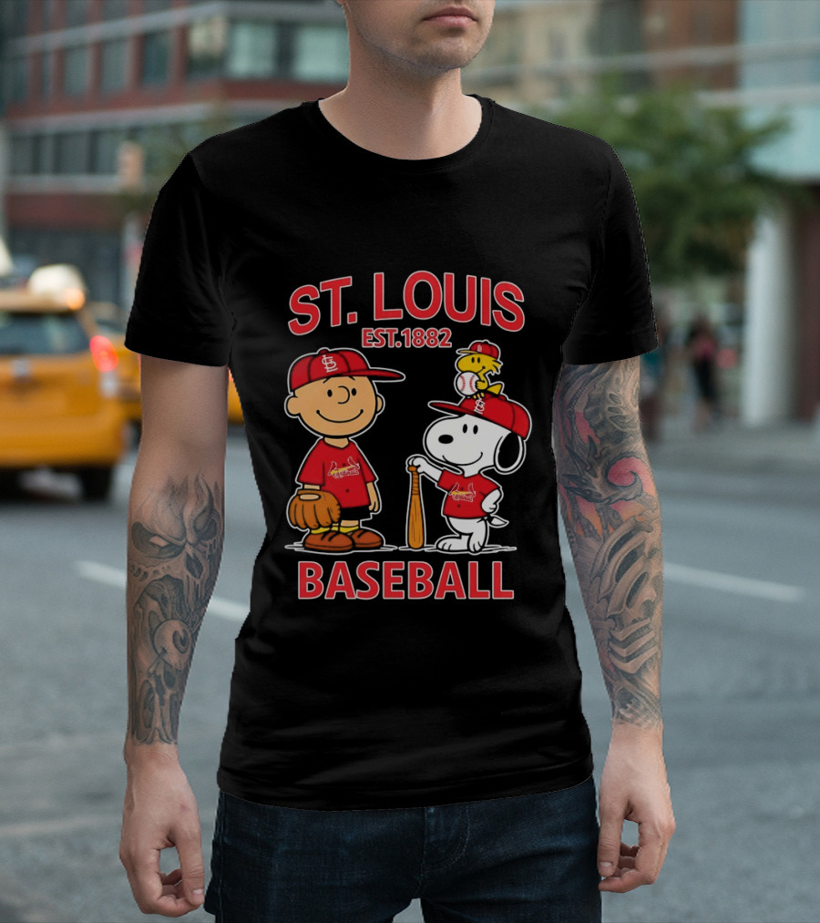 Charlie Brown Snoopy Woodstock St Louis Cardinals Baseball Est 1882 T-Shirt