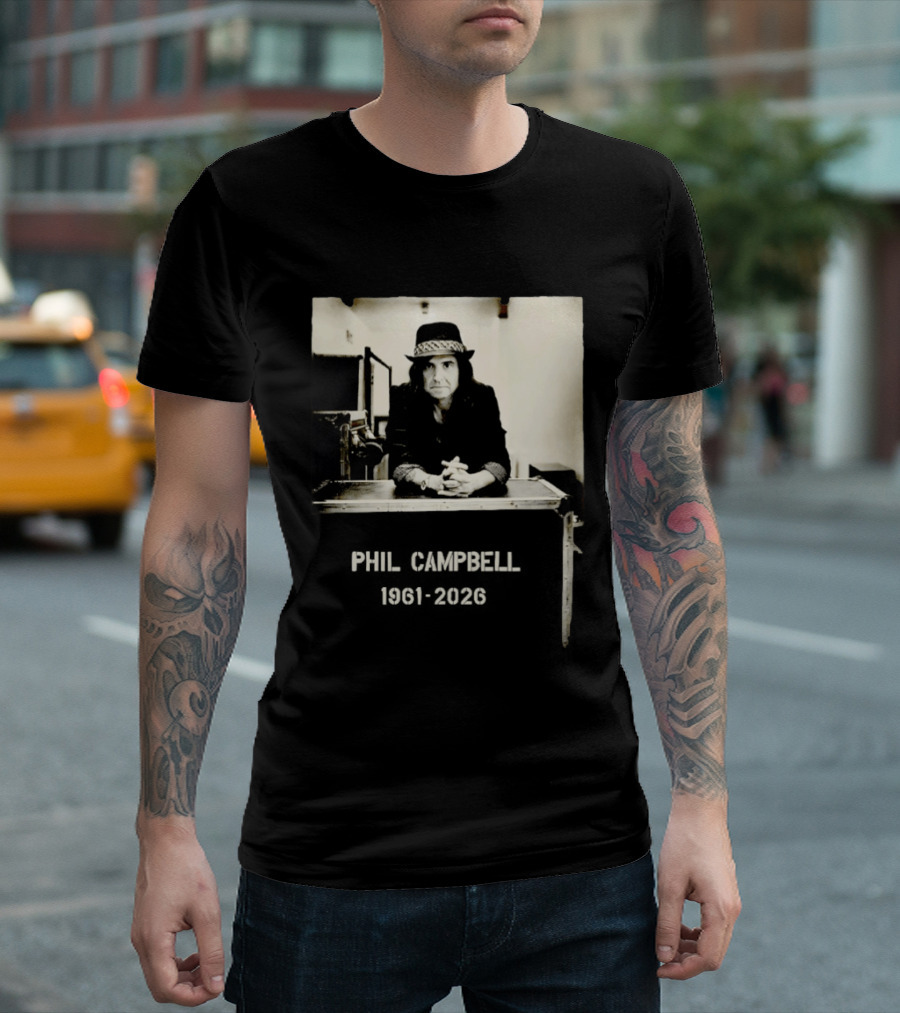 Phil Campbell 1961 2026 Retro Style Musician Hat Fashion T-Shirt