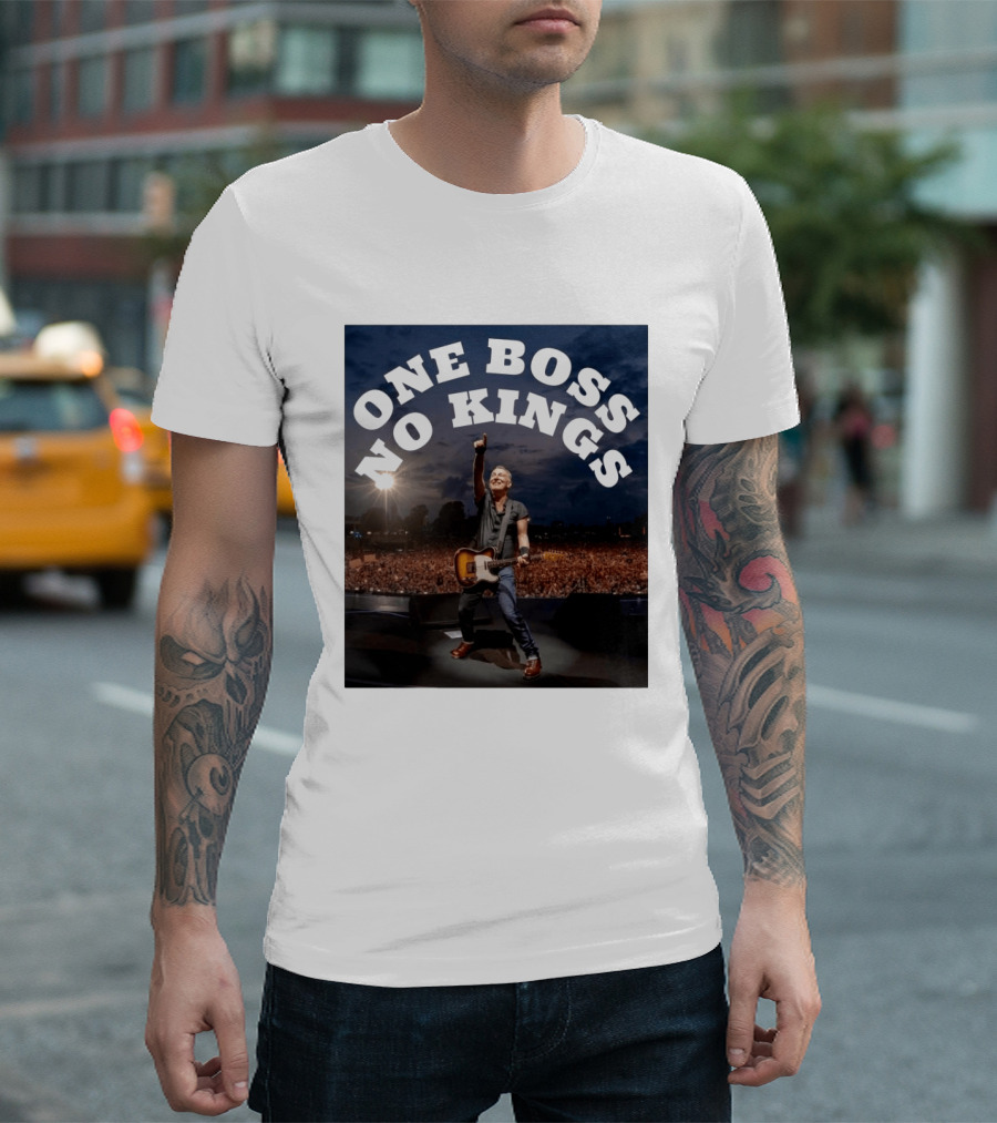 One Boss No Kings Bruce Springsteen Live Concert Crowd Performance T-Shirt