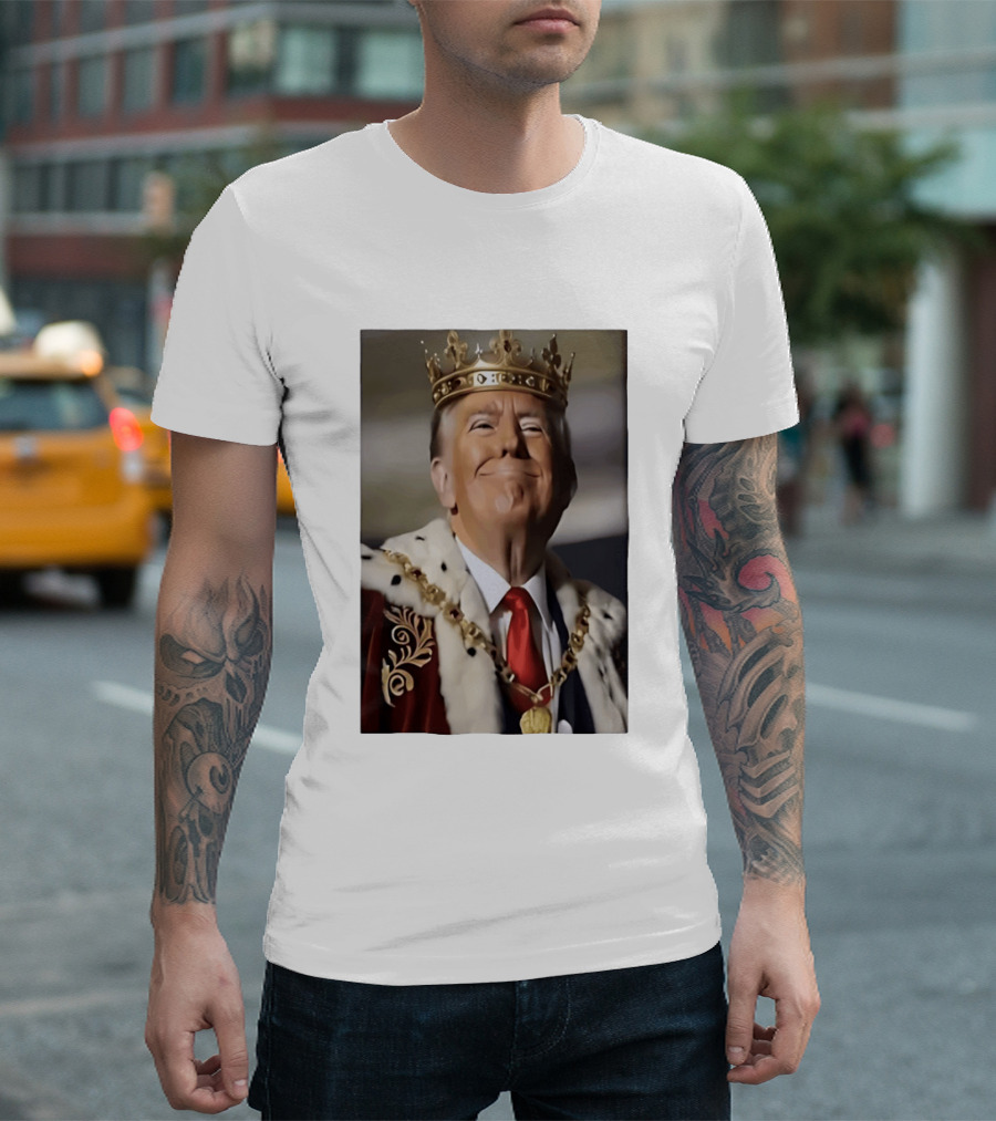 Donald Trump Crowned As King Regal Attire Red Tie Gold Crown T-Shirt