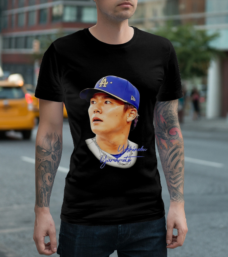 Yoshinobu Yamamoto Los Angeles Dodgers Baseball Player T-Shirt