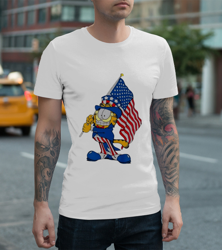 Orange Cat 250 Years Of Freedom Garfield Uncle Sam American Flag T-Shirt
