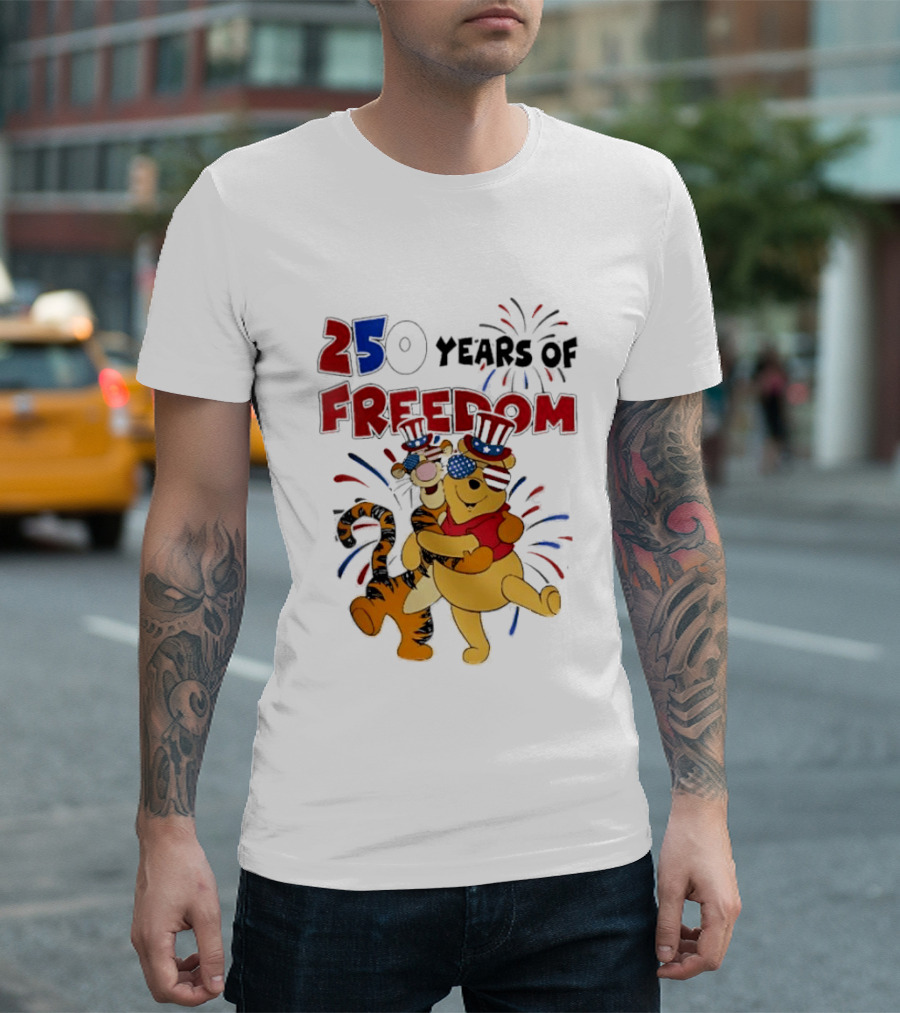 250 Years Of Freedom Winnie The Pooh And Tiger Celebration T-Shirt