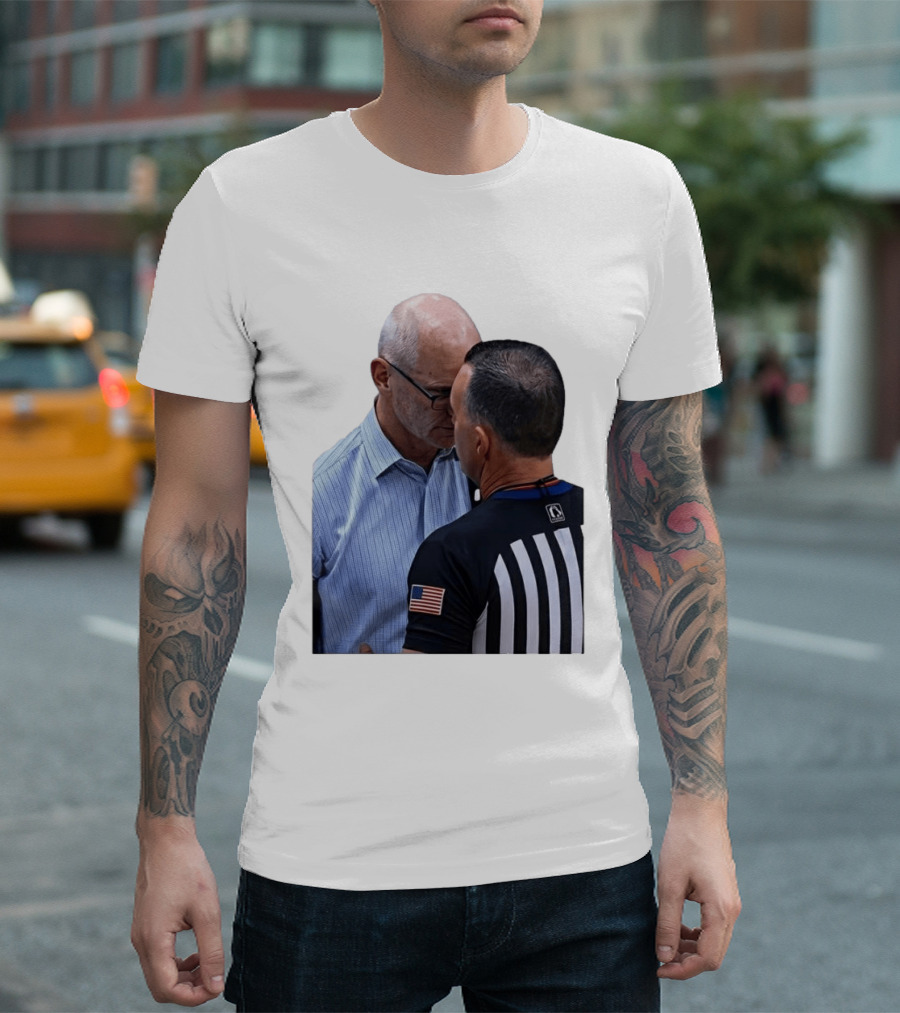 Dan Hurley Uconn Huskies Headbutt Confrontation With Referee Basketball Moment T-Shirt