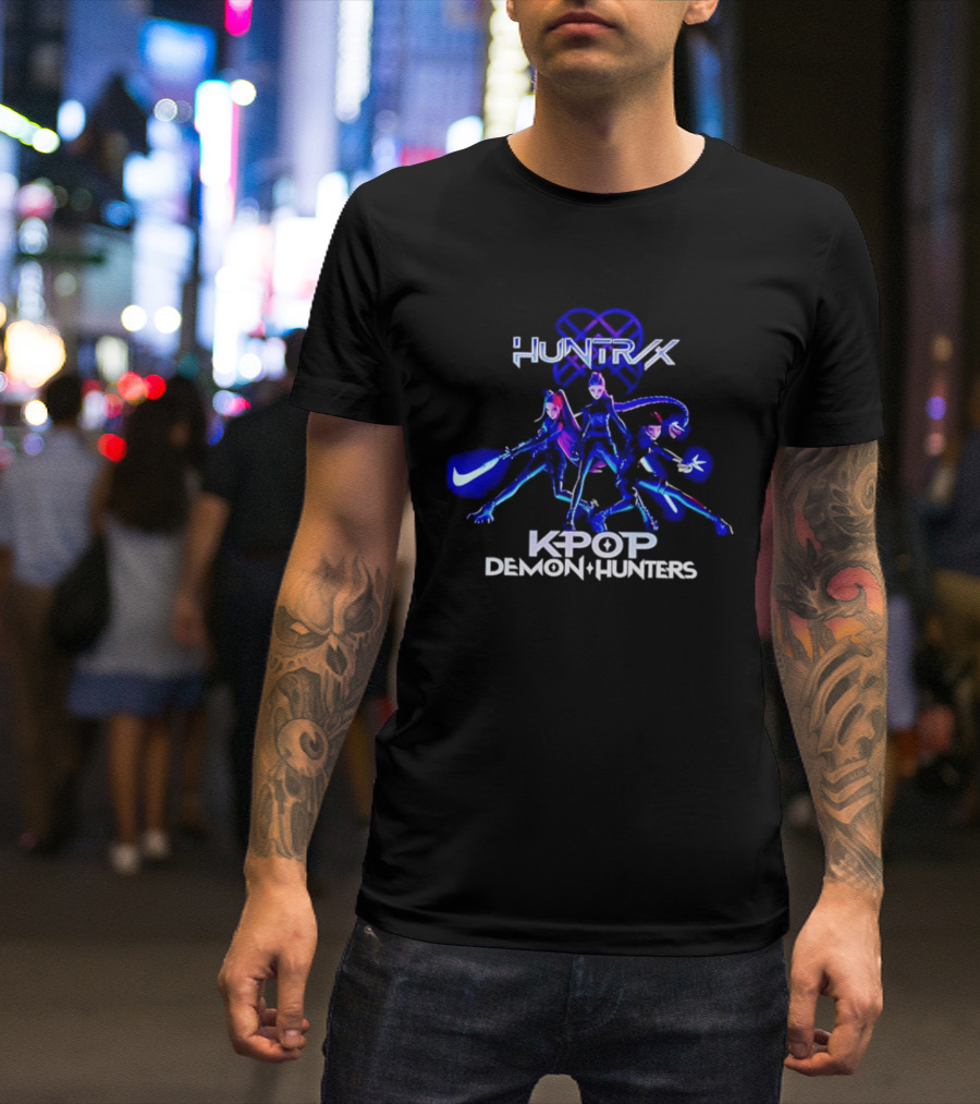 Huntrix K Pop Demon Hunters Nike Swoosh Trio Anime T-Shirt