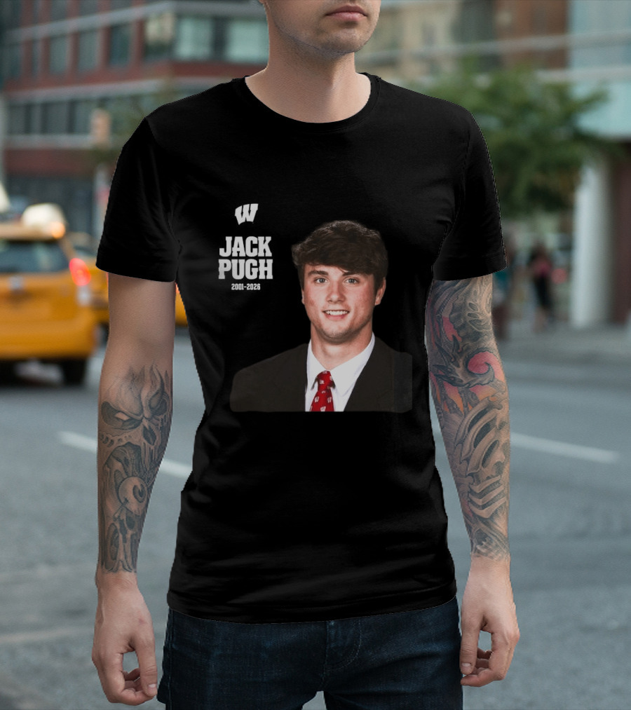 Wisconsin Badgers Football Jack Pugh 2001 2026 T-Shirt