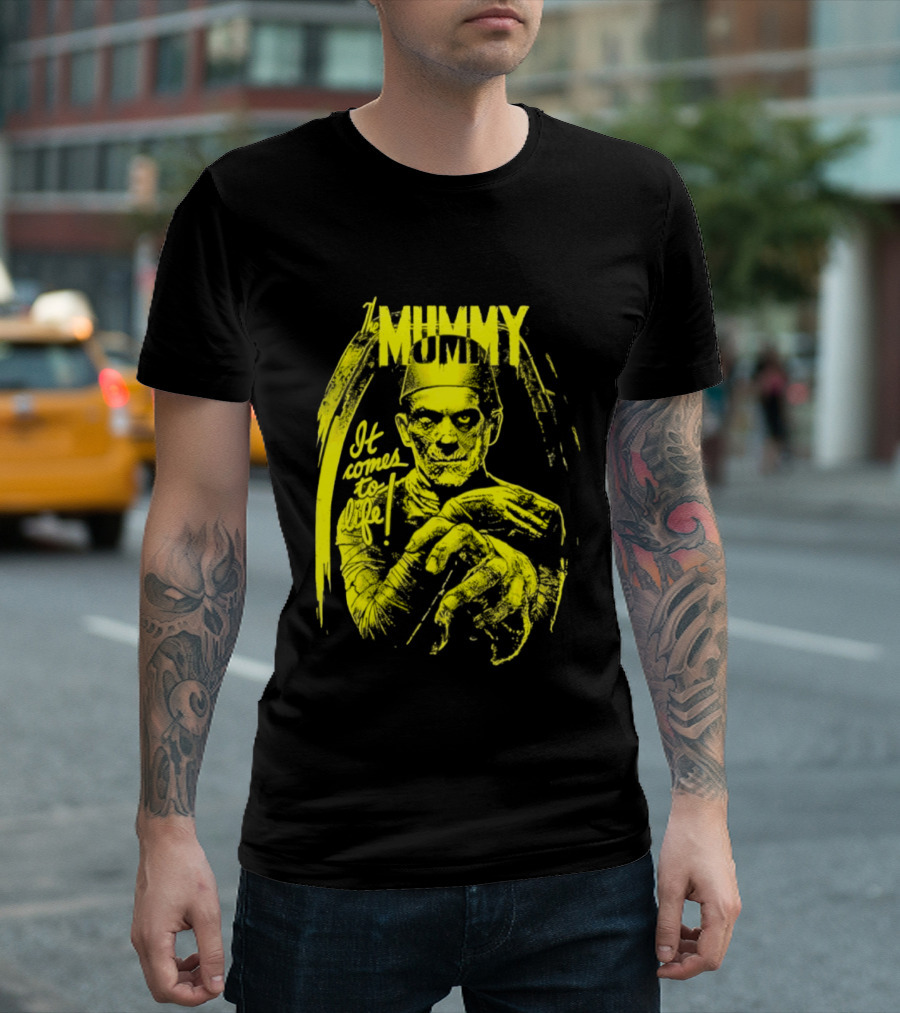 The Mummy It Comes To Life Horror Classic Vintage Yellow T-Shirt