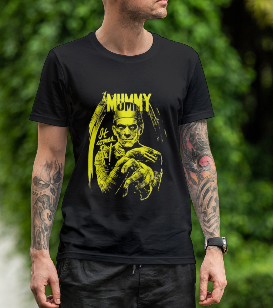 The Mummy It Comes To Life Horror Classic Vintage Yellow T-Shirt
