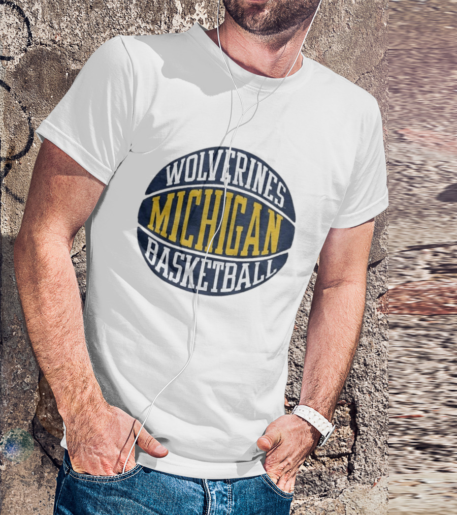 Michigan Wolverines Basketball NCAA Team Circle T-Shirt