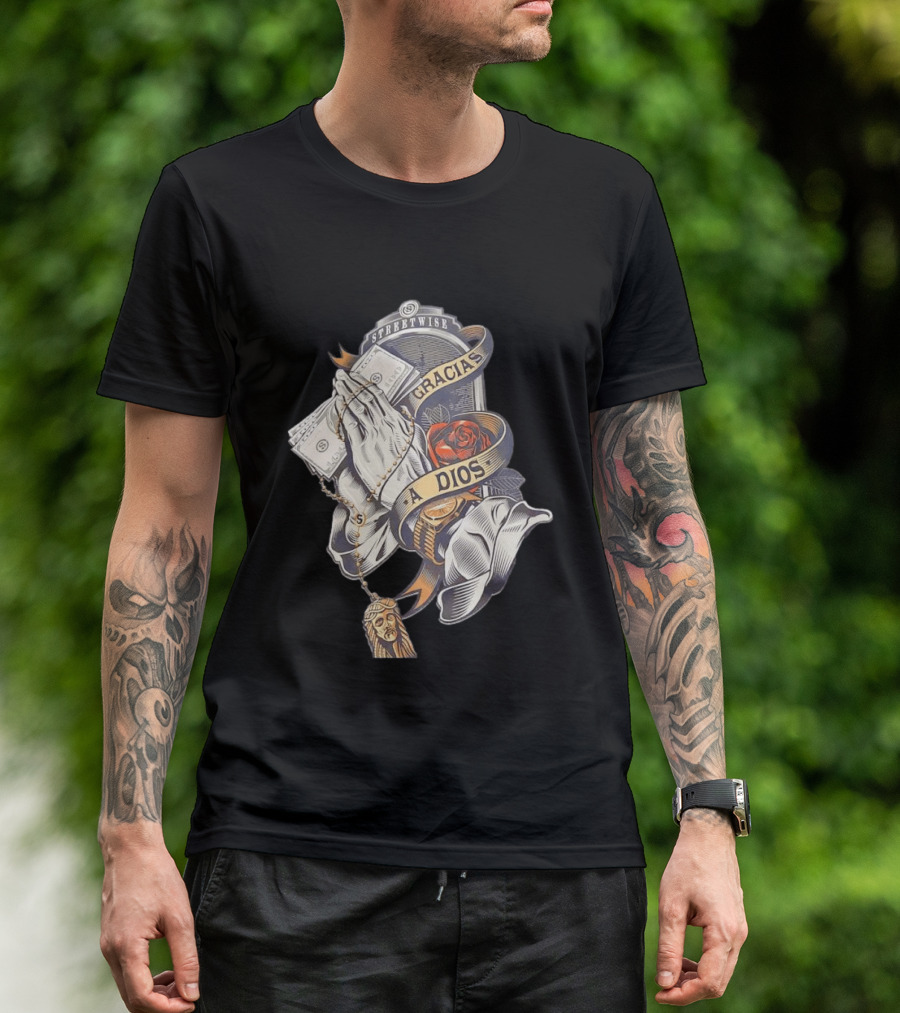 Streetwise Gracias A Dios Prayer Hands Rose Rosary T-Shirt