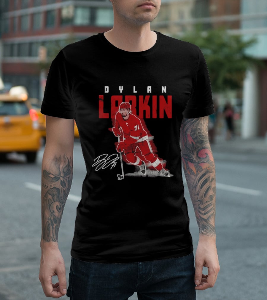 Dylan Larkin Detroit Red Wings Captain 71 T-Shirt