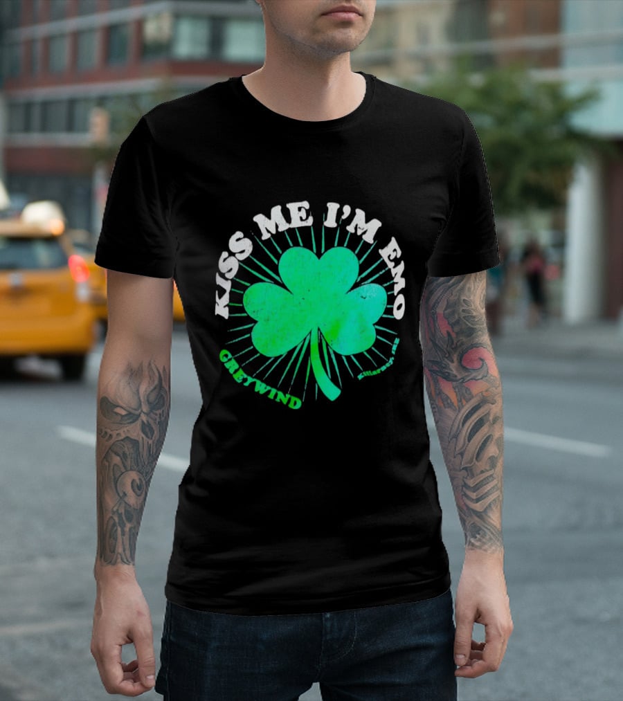 Kiss Me I'm Emo Greywind Shamrock Killarney Ireland T-Shirt